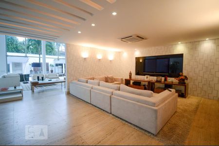 Sala 2 de casa de condomínio à venda com 5 quartos, 700m² em Barra da Tijuca, Rio de Janeiro