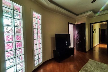 Sala de casa à venda com 3 quartos, 300m² em Jardim Três Marias, Taboão da Serra