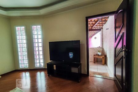 Sala de casa à venda com 3 quartos, 300m² em Jardim Três Marias, Taboão da Serra