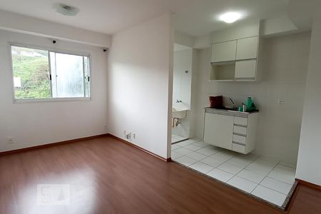 Sala de apartamento para alugar com 2 quartos, 55m² em Vila São João, Barueri