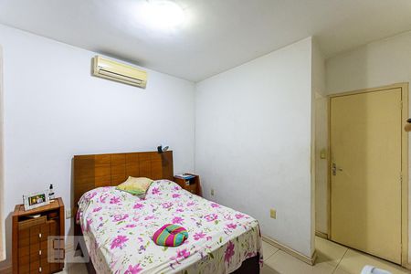 Quarto 1 de casa à venda com 3 quartos, 215m² em Fonseca, Niterói