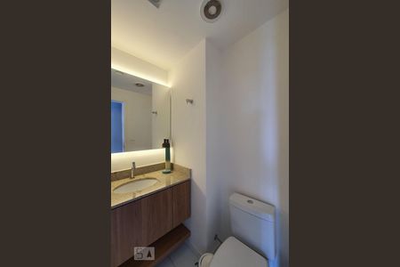 Lavabo de kitnet/studio à venda com 1 quarto, 63m² em Vila Mariana, São Paulo