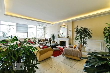 Sala 1 de apartamento para alugar com 3 quartos, 350m² em República, São Paulo