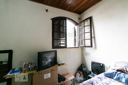 Quarto 2 de casa à venda com 3 quartos, 181m² em Vila Carrao, São Paulo