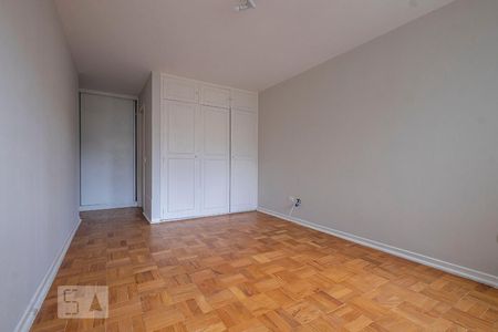 Suíte de apartamento para alugar com 3 quartos, 220m² em Jardim Paulista, São Paulo