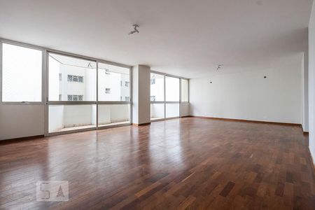 Sala de apartamento para alugar com 3 quartos, 220m² em Jardim Paulista, São Paulo