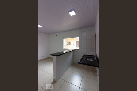 Cozinha de casa para alugar com 1 quarto, 60m² em Gramado, Cotia