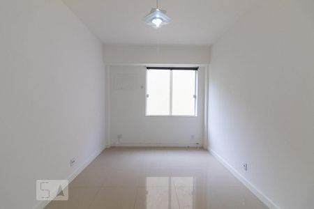 Studio de kitnet/studio para alugar com 1 quarto, 25m² em Copacabana, Rio de Janeiro