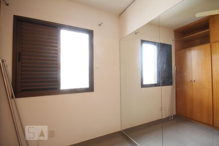 Quarto 1 de apartamento para alugar com 3 quartos, 82m² em Vila Mariana, São Paulo