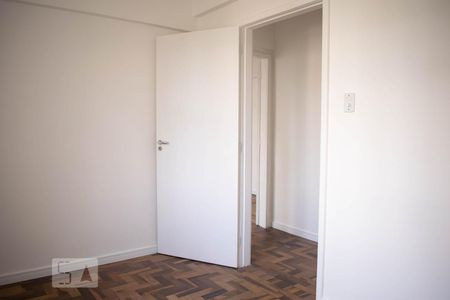 Quarto 1 de apartamento à venda com 2 quartos, 52m² em Jardim Botânico, Porto Alegre