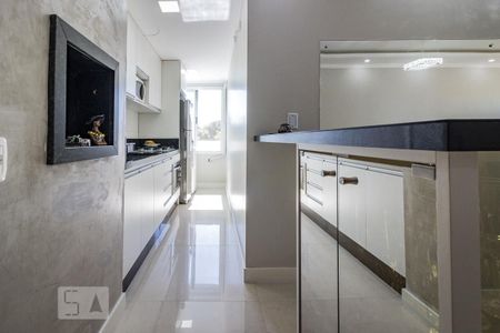 Cozinha de apartamento à venda com 2 quartos, 66m² em Camaquã, Porto Alegre