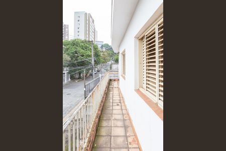 Sacada de casa à venda com 3 quartos, 190m² em Lapa, São Paulo