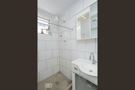 BANHEIRO de kitnet/studio à venda com 1 quarto, 45m² em Passo D’areia, Porto Alegre