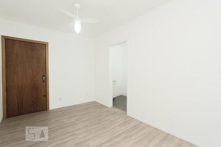 SALA de kitnet/studio à venda com 1 quarto, 45m² em Passo D’areia, Porto Alegre