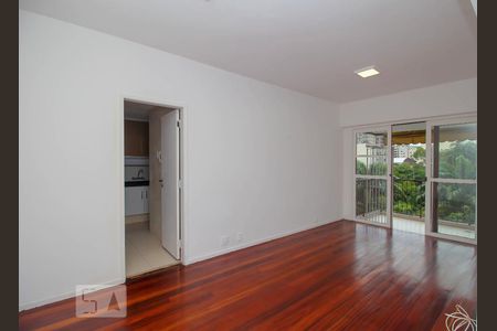 Sala de apartamento à venda com 2 quartos, 70m² em Botafogo, Rio de Janeiro