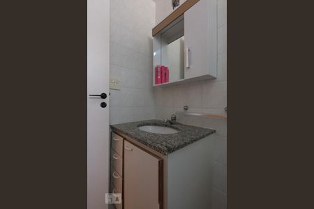 BaNHEIRO de apartamento à venda com 2 quartos, 57m² em Fazenda Morumbi, São Paulo