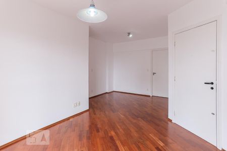 Sala de apartamento para alugar com 3 quartos, 80m² em Alto da Lapa, São Paulo