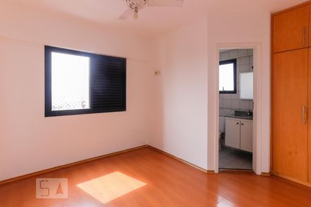 Suíte de apartamento para alugar com 3 quartos, 80m² em Alto da Lapa, São Paulo