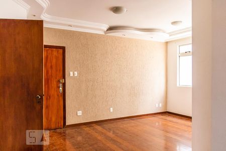 Sala de apartamento para alugar com 3 quartos, 95m² em Jardim Leblon, Belo Horizonte