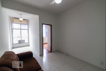 Sala de apartamento para alugar com 3 quartos, 80m² em Tijuca, Rio de Janeiro