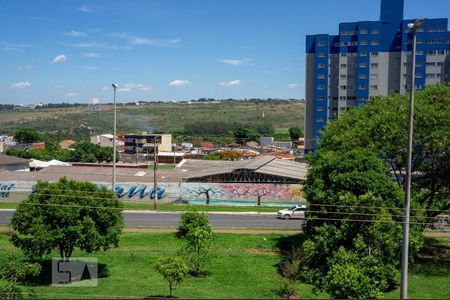 Vista de apartamento para alugar com 2 quartos, 72m² em Samambaia Norte (samambaia), Brasília