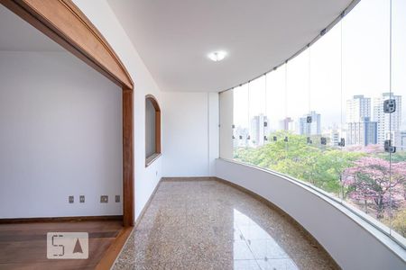 Varanda de apartamento para alugar com 4 quartos, 220m² em Santo Agostinho, Belo Horizonte