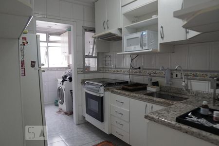 Cozinha de apartamento à venda com 3 quartos, 164m² em Santa Teresinha, São Paulo