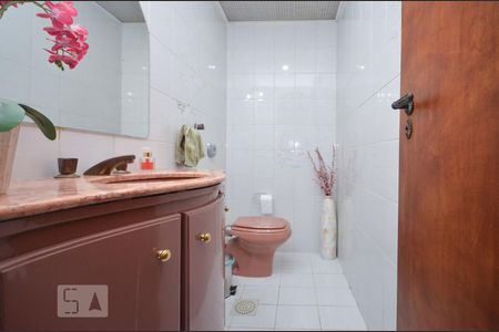 Lavabo de apartamento à venda com 4 quartos, 200m² em Icaraí, Niterói