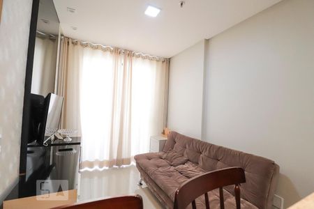 Sala de apartamento para alugar com 1 quarto, 33m² em Alto da Glória, Goiânia