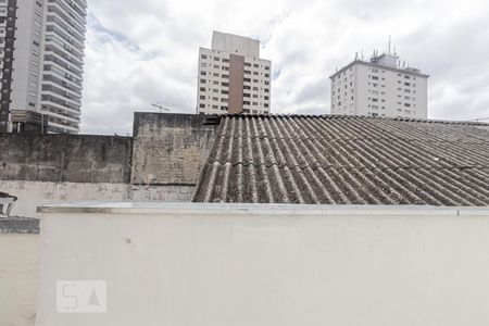 Vista Quarto 1 de kitnet/studio para alugar com 1 quarto, 30m² em Quarta Parada, São Paulo