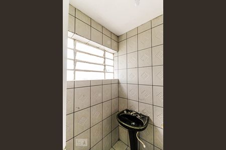 Lavabo de casa à venda com 3 quartos, 220m² em Campo Belo, São Paulo