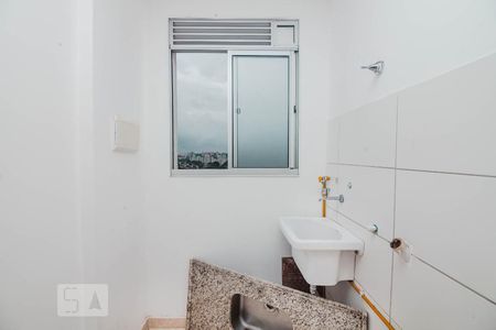 Detalhe área de serviço de apartamento à venda com 2 quartos, 50m² em Protásio Alves, Porto Alegre