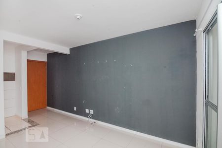 Sala de apartamento à venda com 2 quartos, 50m² em Protásio Alves, Porto Alegre