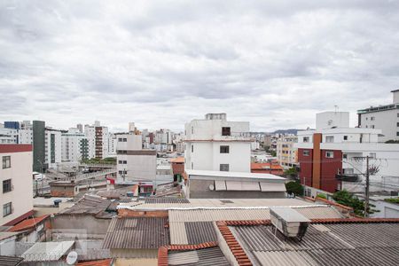 Vista da sala  de apartamento à venda com 3 quartos, 70m² em Ipiranga, Belo Horizonte