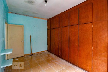 Suíte de casa para alugar com 3 quartos, 250m² em Jardim Santa Francisca, Guarulhos