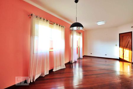 Sala de apartamento para alugar com 3 quartos, 150m² em Vila Gilda, Santo André