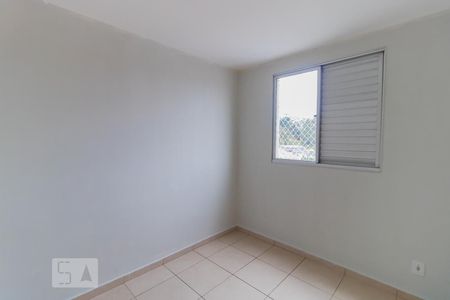 Quarto 1 de apartamento para alugar com 2 quartos, 44m² em Jardim Santa Terezinha (zona Leste), São Paulo