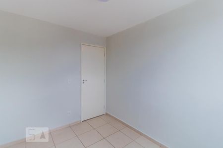 Quarto 1 de apartamento para alugar com 2 quartos, 44m² em Jardim Santa Terezinha (zona Leste), São Paulo