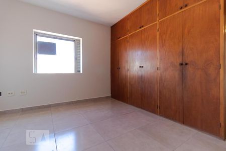 Quarto 01 de casa para alugar com 3 quartos, 100m² em Vila Teixeira, Campinas