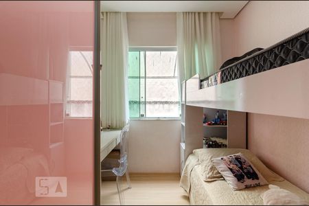 Quarto 2 de apartamento para alugar com 2 quartos, 120m² em Manacás, Belo Horizonte