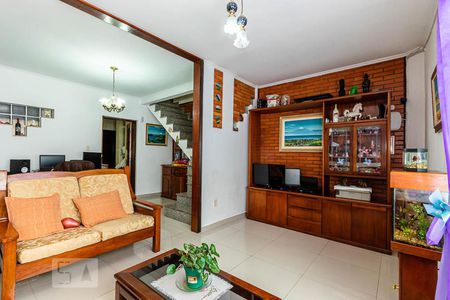Sala  de casa à venda com 3 quartos, 200m² em Parque Penha, São Paulo
