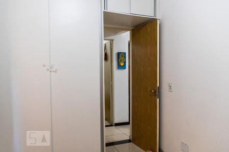 Quarto 2 de apartamento à venda com 2 quartos, 45m² em Indaiá, Belo Horizonte