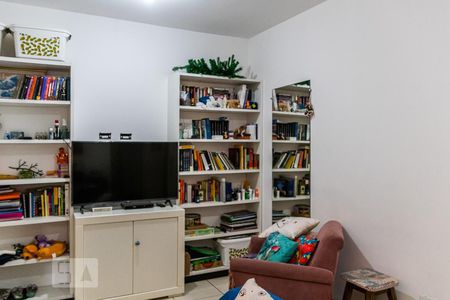 Sala de apartamento à venda com 2 quartos, 45m² em Indaiá, Belo Horizonte