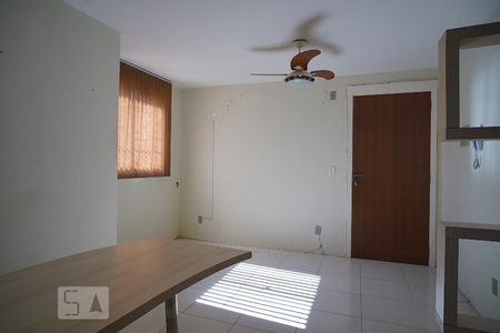 Sala de apartamento à venda com 2 quartos, 39m² em Mário Quintana, Porto Alegre