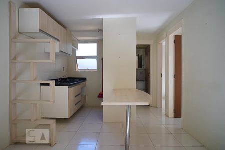 Sala de apartamento à venda com 2 quartos, 39m² em Mário Quintana, Porto Alegre