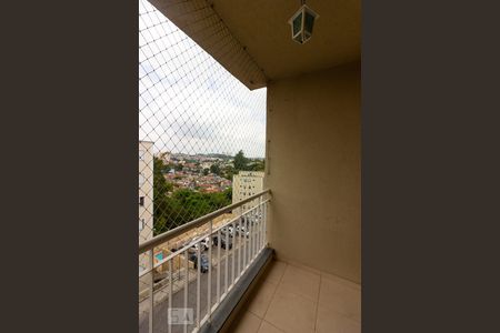 Sacada - Sala  de apartamento para alugar com 3 quartos, 107m² em Parque Frondoso, Cotia