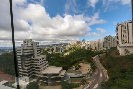 Vista da Sala de apartamento à venda com 3 quartos, 88m² em Vila da Serra, Nova Lima