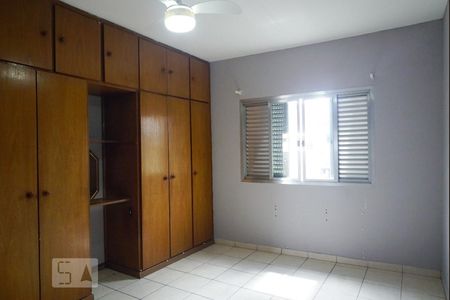 Quarto 1 de casa para alugar com 2 quartos, 100m² em Vila Santa Teresa (zona Leste), São Paulo