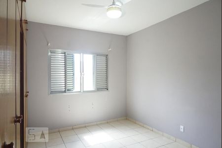 Quarto 1 de casa para alugar com 2 quartos, 100m² em Vila Santa Teresa (zona Leste), São Paulo