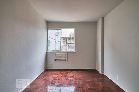 Quarto Suíte de apartamento para alugar com 2 quartos, 72m² em Tijuca, Rio de Janeiro